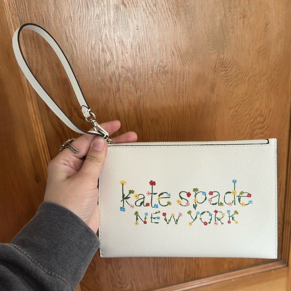 kate spade all day bouquet floral leather medium L-zip wristlet - Picture 1 of 6